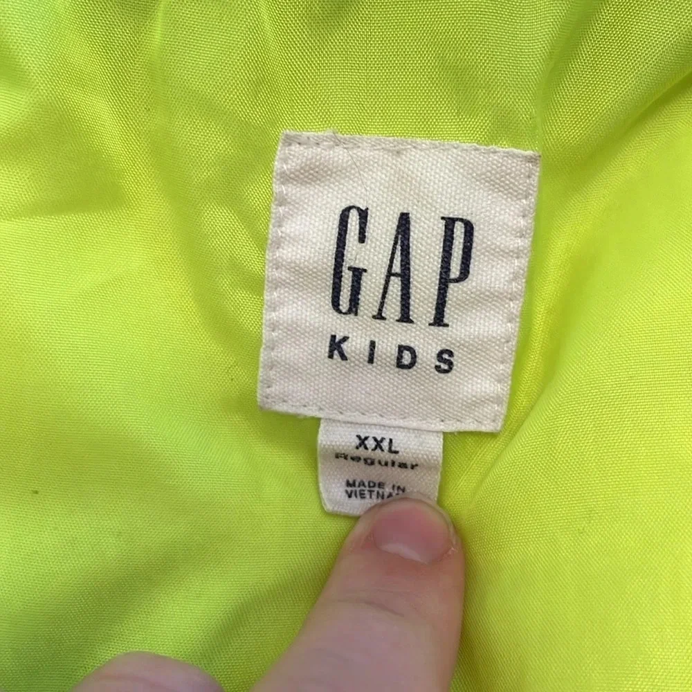Gap kids Black Puffer Coat Boys Size XXL Fleece Lined Hood Neon Green Interior